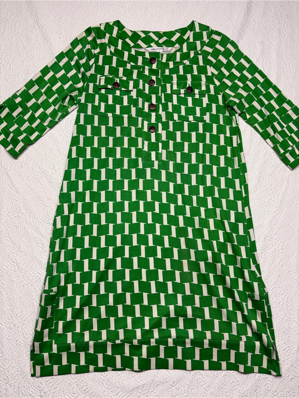 Diane Von Furstenberg Green & White Geometric Knit Midi Dress